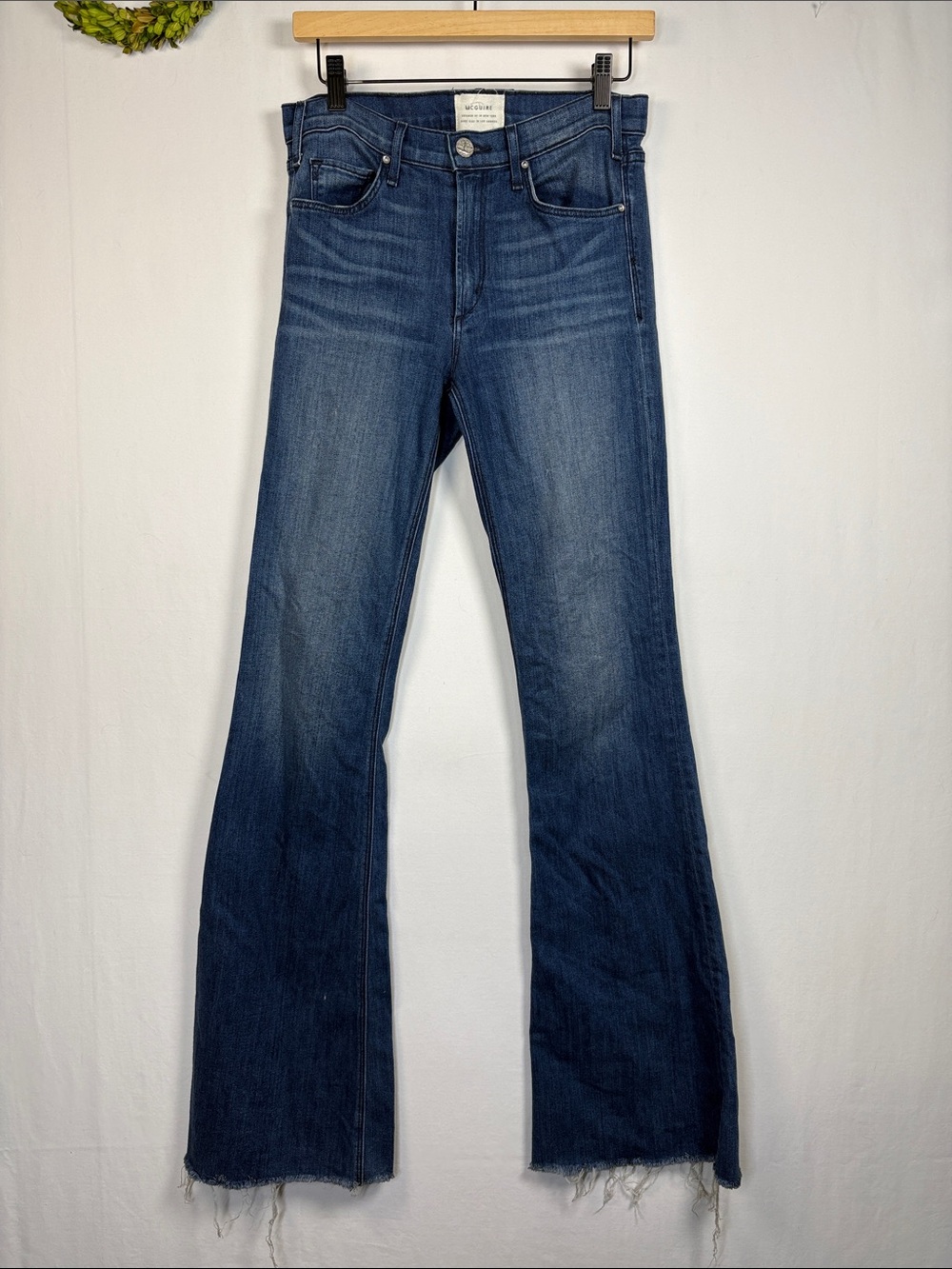 McGUIRE High Rise Wide Leg Raw Hem 19E Jeans size 28